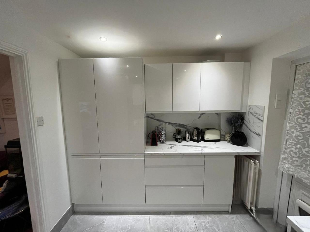 Lovely Double Bedroom In Rotherhithe Londra Dış mekan fotoğraf